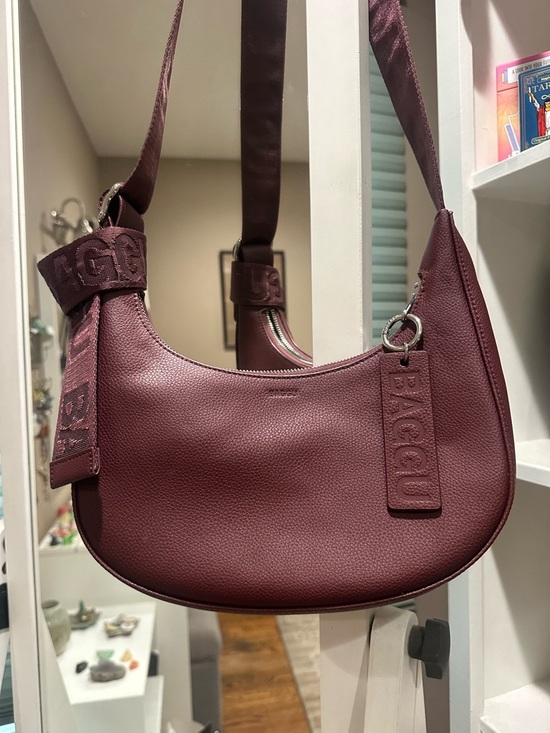 BAGGU Handbags - Baggu small recycled leather Crescent bag in Mahogany